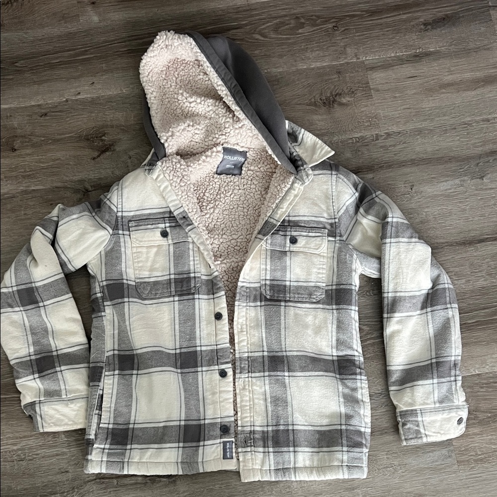 Hollister Men’s Med Sherpa-Lined shacket